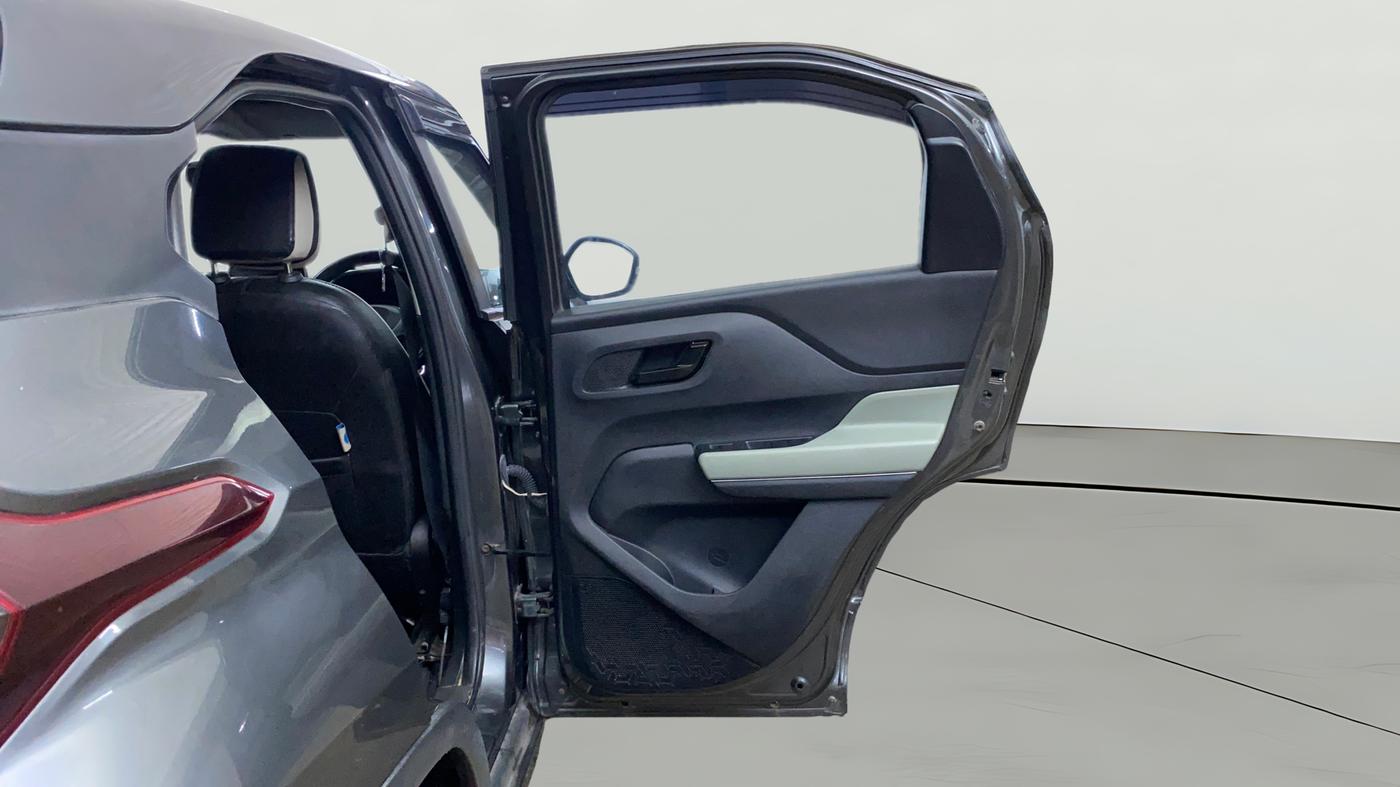 2022 Tata PUNCH ADVENTURE MT, Petrol, Manual, 58,416 km, RHS Rear Door