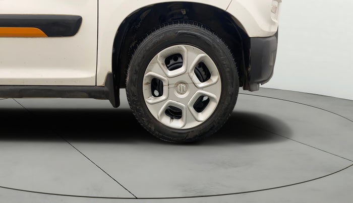 2019 Maruti S PRESSO VXI PLUS AMT, Petrol, Automatic, 40,213 km, Right Front Wheel