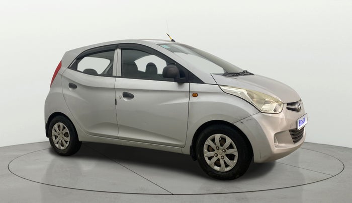 2014 Hyundai Eon MAGNA +, Petrol, Manual, 29,824 km, Right Front Diagonal