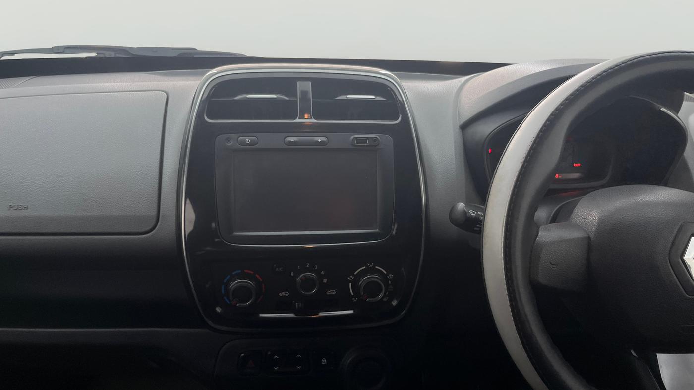 2017 Renault Kwid RXT 1.0 (O), Petrol, Manual, 1,35,973 km, Air Conditioner