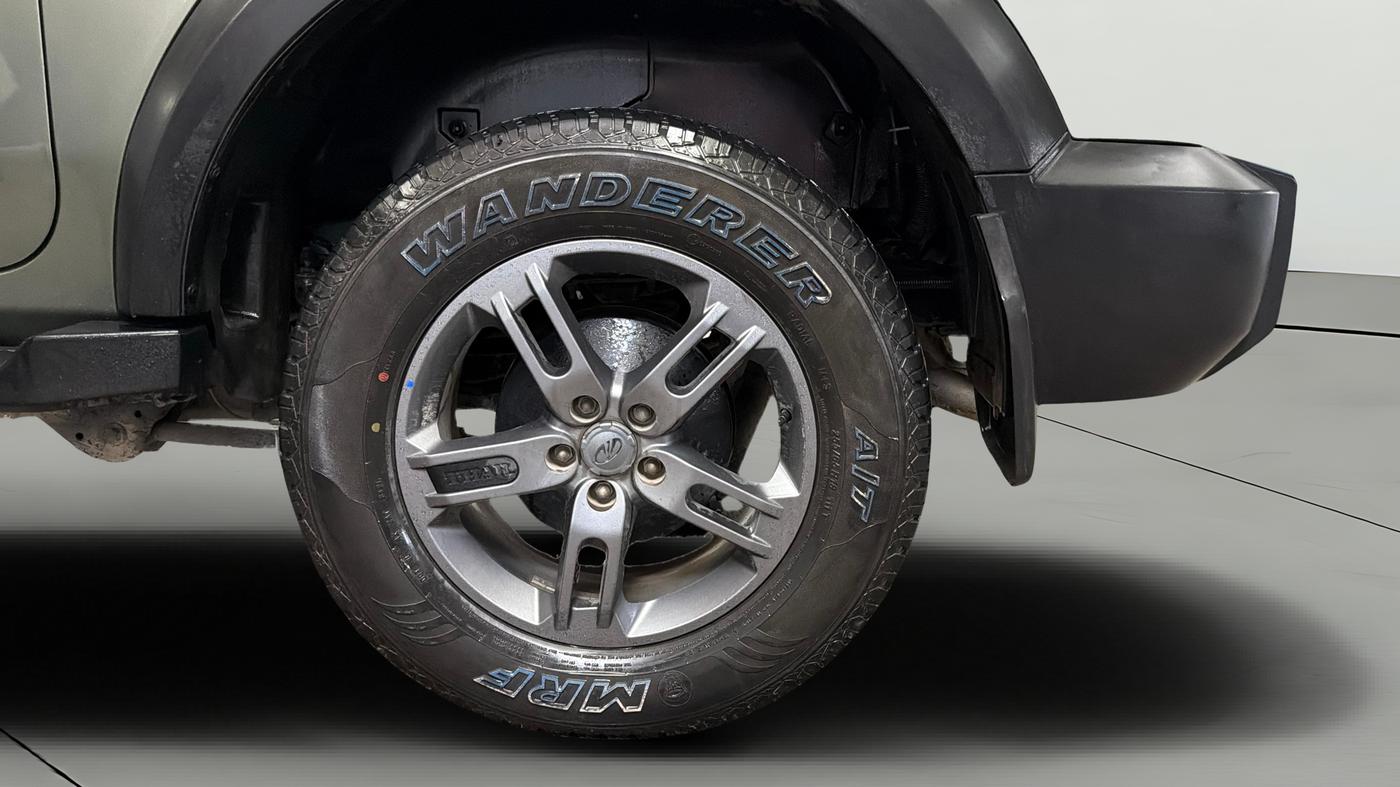 2021 Mahindra Thar LX PETROL HT 4WD AT, Petrol, Automatic, 11,175 km, Left Rear Wheel