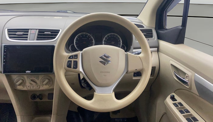 2016 Maruti Ertiga ZXI, Petrol, Manual, 76,179 km, Steering Wheel Close Up