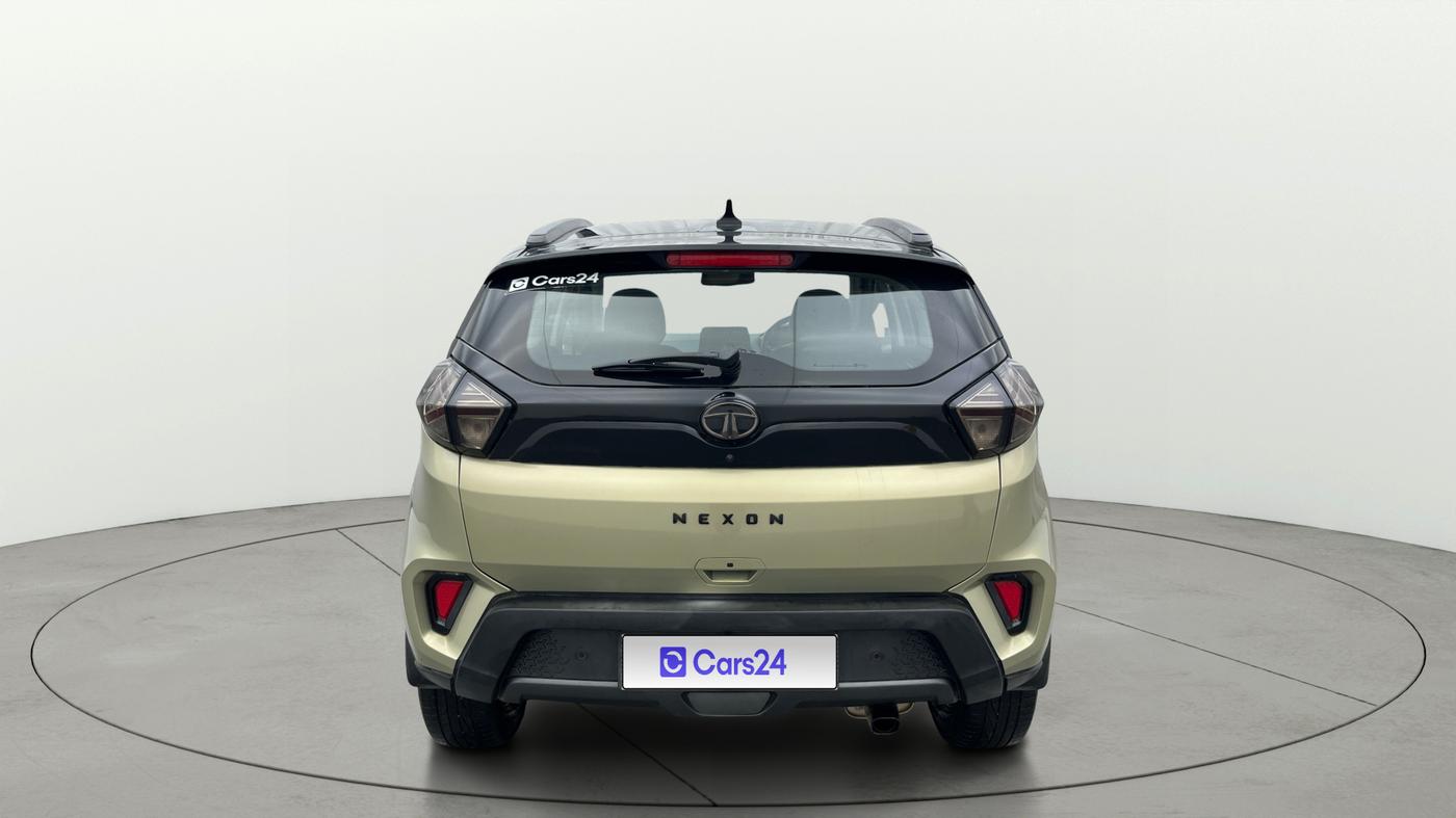 2022 Tata NEXON XZ PLUS (PREMIUM) KAZIRANGA PETROL, Petrol, Manual, 26,640 km, Back/Rear