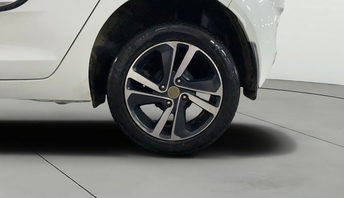 2023 Tata ALTROZ XZA PLUS, Petrol, Automatic, 11,586 km, Left Rear Wheel