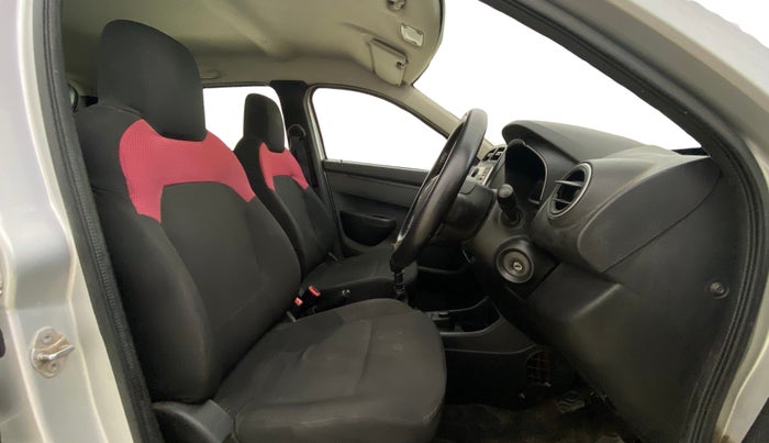 2017 Renault Kwid RXL, Petrol, Manual, 1,02,238 km, Right Side Front Door Cabin