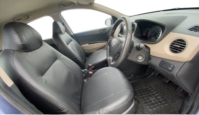 2016 Hyundai Grand i10 MAGNA 1.2 KAPPA VTVT, Petrol, Manual, 1,00,598 km, Right Side Front Door Cabin