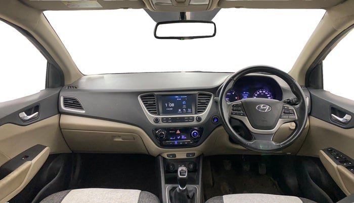 2017 Hyundai Verna 1.6 SX (O) CRDI MT, Diesel, Manual, 1,22,280 km, Dashboard