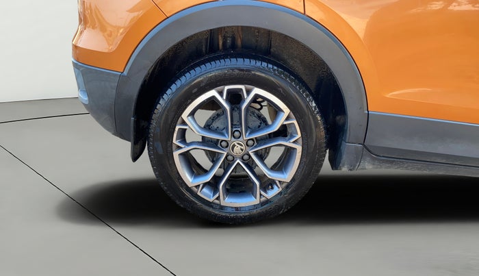 2021 Skoda KUSHAQ STYLE 1.0L TSI AT, Petrol, Automatic, 87,068 km, Right Rear Wheel