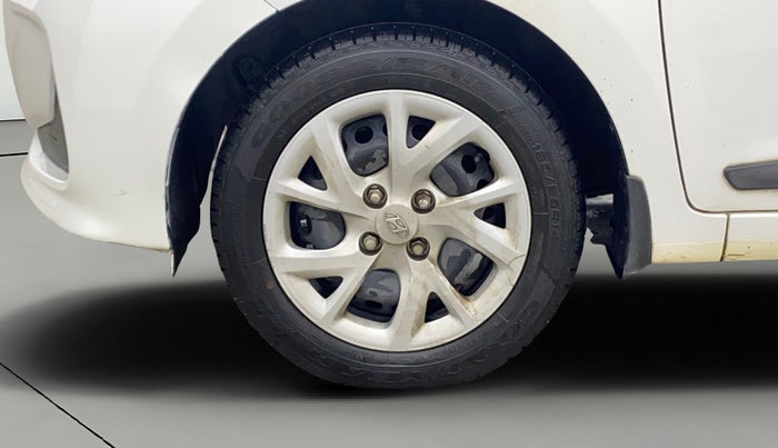 2020 Hyundai Grand i10 MAGNA 1.2 KAPPA VTVT, Petrol, Manual, 35,963 km, Left Front Wheel