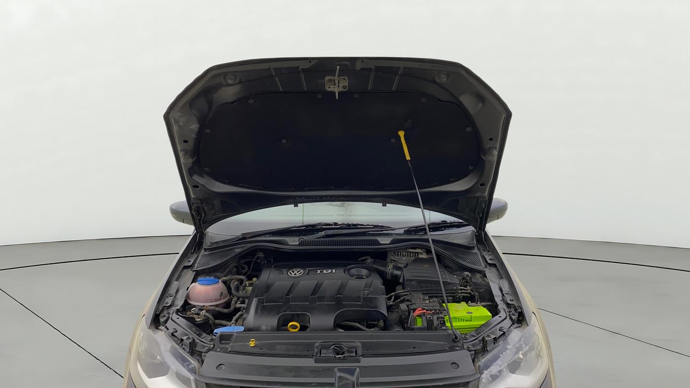 2016 Volkswagen Vento HIGHLINE 1.5 AT, Diesel, Automatic, 55,573 km, Open Bonet