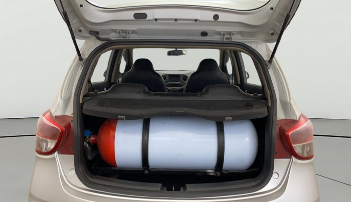 2018 Hyundai Grand i10 SPORTZ 1.2 KAPPA VTVT, CNG, Manual, 34,912 km, Boot Open Zoomed View