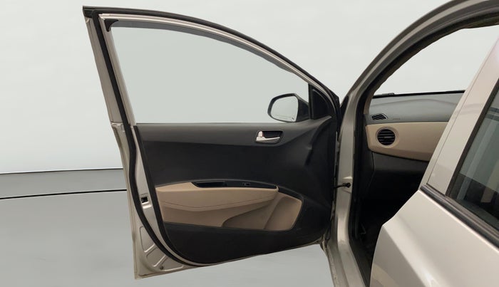 2018 Hyundai Grand i10 SPORTZ 1.2 KAPPA VTVT, CNG, Manual, 34,912 km, LHS Front Door