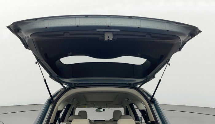 2021 Tata Safari XZ PLUS, Diesel, Manual, 87,025 km, Boot Door Open