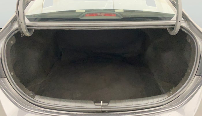 2019 Hyundai Verna 1.6 VTVT SX, Petrol, Manual, 1,03,405 km, Boot Open Zoomed View