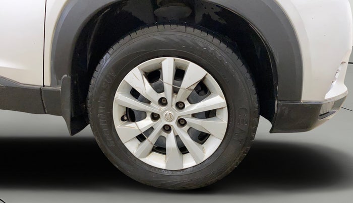 2019 Nissan Kicks XL 1.5, Petrol, Manual, 81,189 km, Right Front Wheel