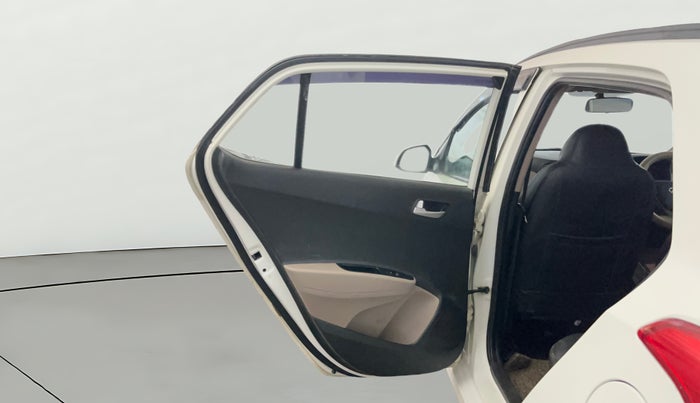 2017 Hyundai Grand i10 SPORTZ (O) 1.2 KAPPA VTVT, Petrol, Manual, 79,959 km, LHS Rear Door