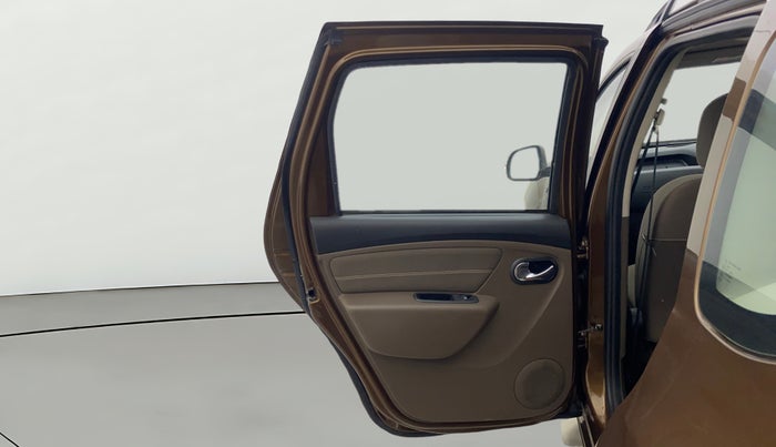 2018 Renault Duster 110 PS RXZ DIESEL, Diesel, Manual, 1,23,091 km, LHS Rear Door