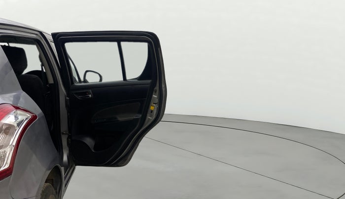 2013 Maruti Swift ZDI, Diesel, Manual, 1,02,438 km, RHS Rear Door