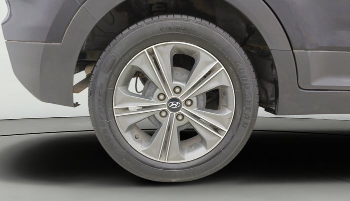 2017 Hyundai Creta SX PLUS AT 1.6 PETROL, Petrol, Automatic, 70,973 km, Right Rear Wheel