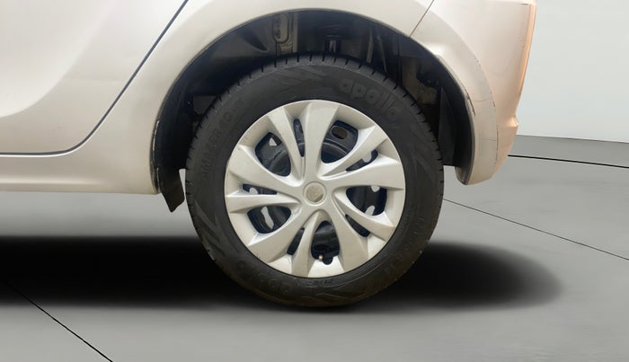 2016 Tata Tiago XZ PETROL, Petrol, Manual, 66,618 km, Left Rear Wheel