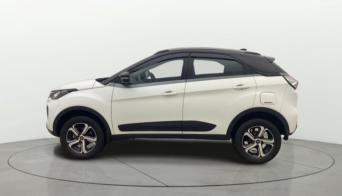 2021 Tata NEXON XZA PLUS (O) DIESEL DUAL TONE, Diesel, Automatic, 46,355 km, Left Side