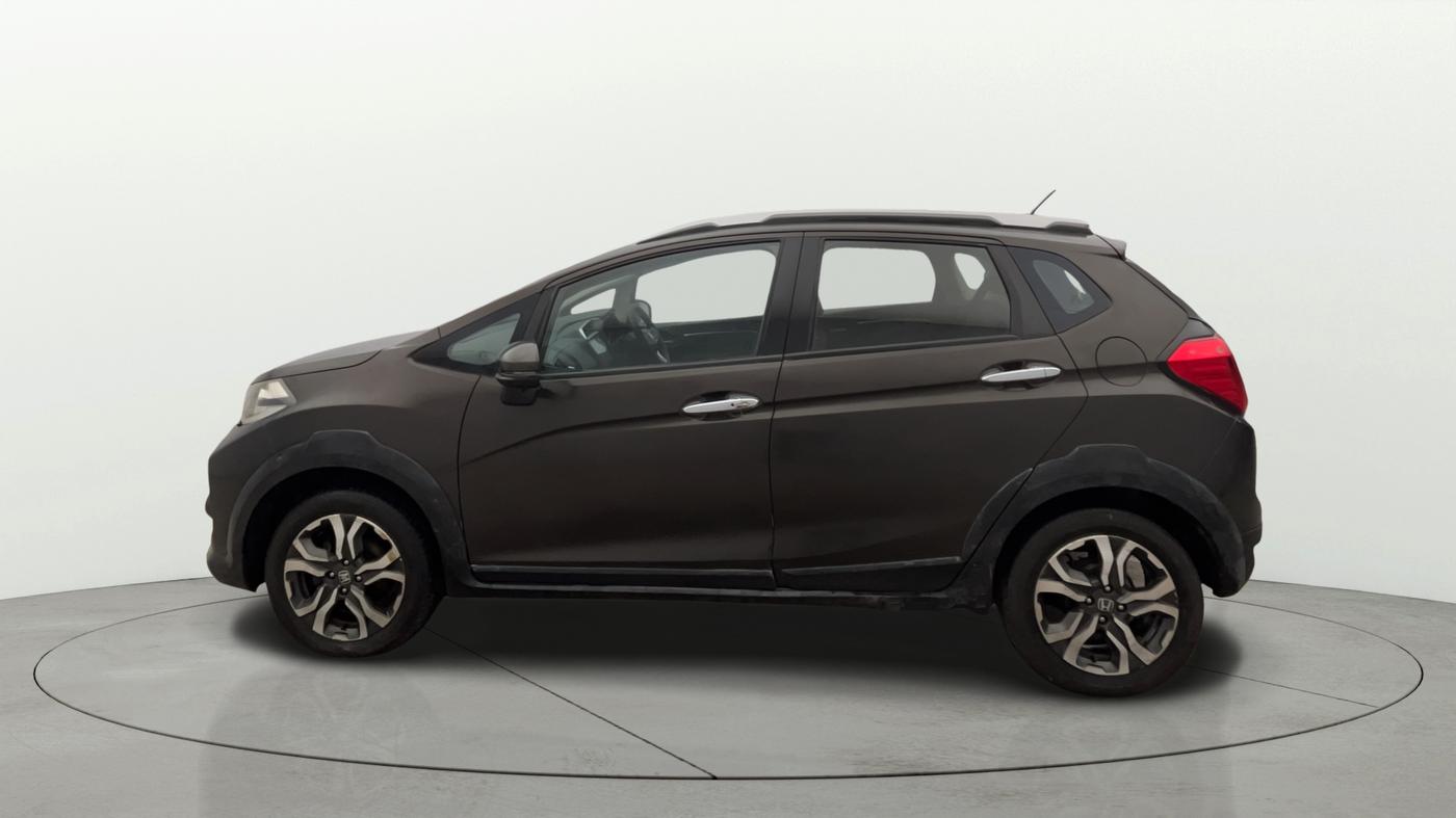 2018 Honda WR-V 1.5L I-DTEC VX MT, Diesel, Manual, 74,119 km, Left Side
