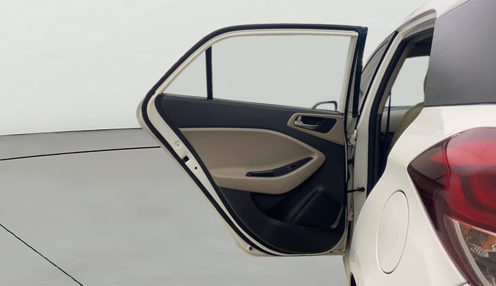 2015 Hyundai Elite i20 SPORTZ 1.2 (O), Petrol, Manual, 26,207 km, LHS Rear Door