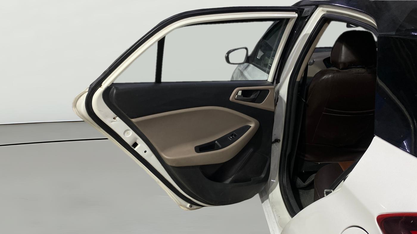 2018 Hyundai Elite i20 ASTA 1.2 (O), CNG, Manual, 1,07,247 km, LHS Rear Door