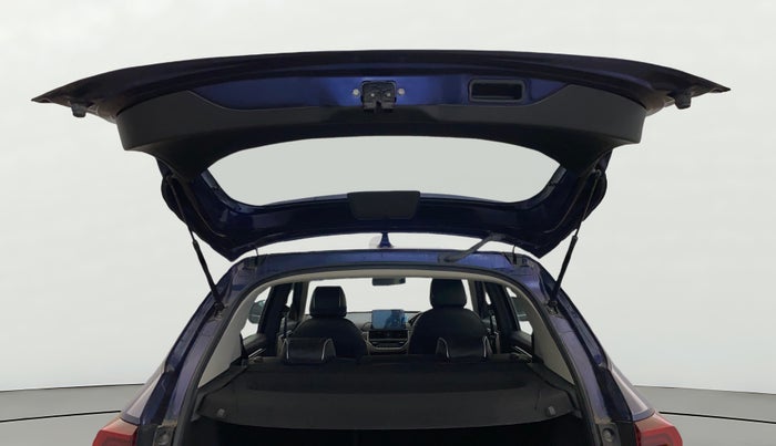 2024 Honda ELEVATE V MT, Petrol, Manual, 5,322 km, Boot Door Open