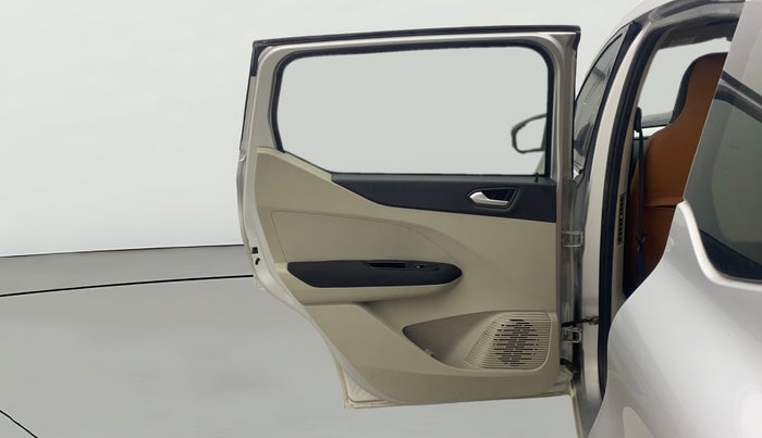 2020 Renault TRIBER RXZ AMT, Petrol, Automatic, 33,241 km, LHS Rear Door