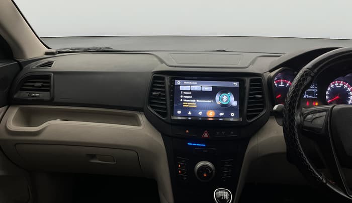 2021 Mahindra XUV300 W4 1.2 PETROL, Petrol, Manual, 63,929 km, Air Conditioner