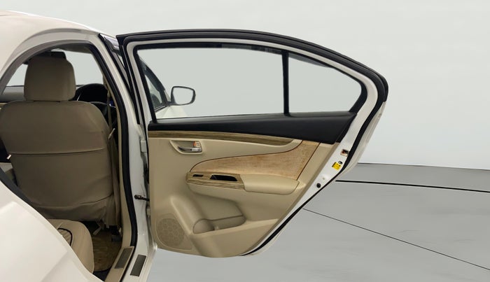 2018 Maruti Ciaz DELTA 1.5 SHVS MT PETROL, Petrol, Manual, 56,957 km, RHS Rear Door