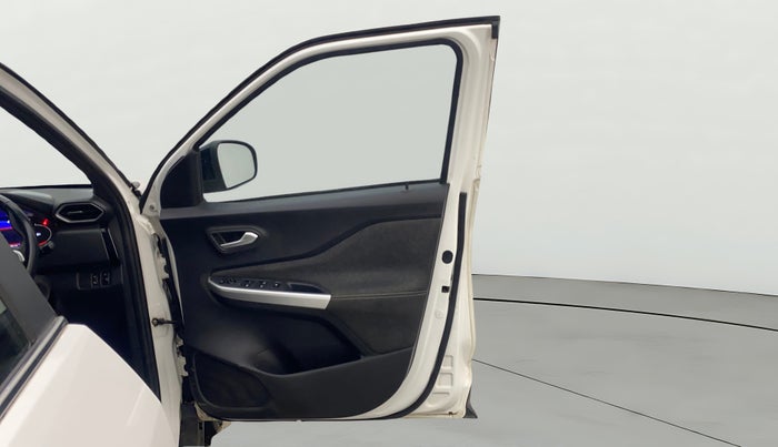 2021 Nissan MAGNITE XV PREMIUM, Petrol, Manual, 50,236 km, RHS Front Door