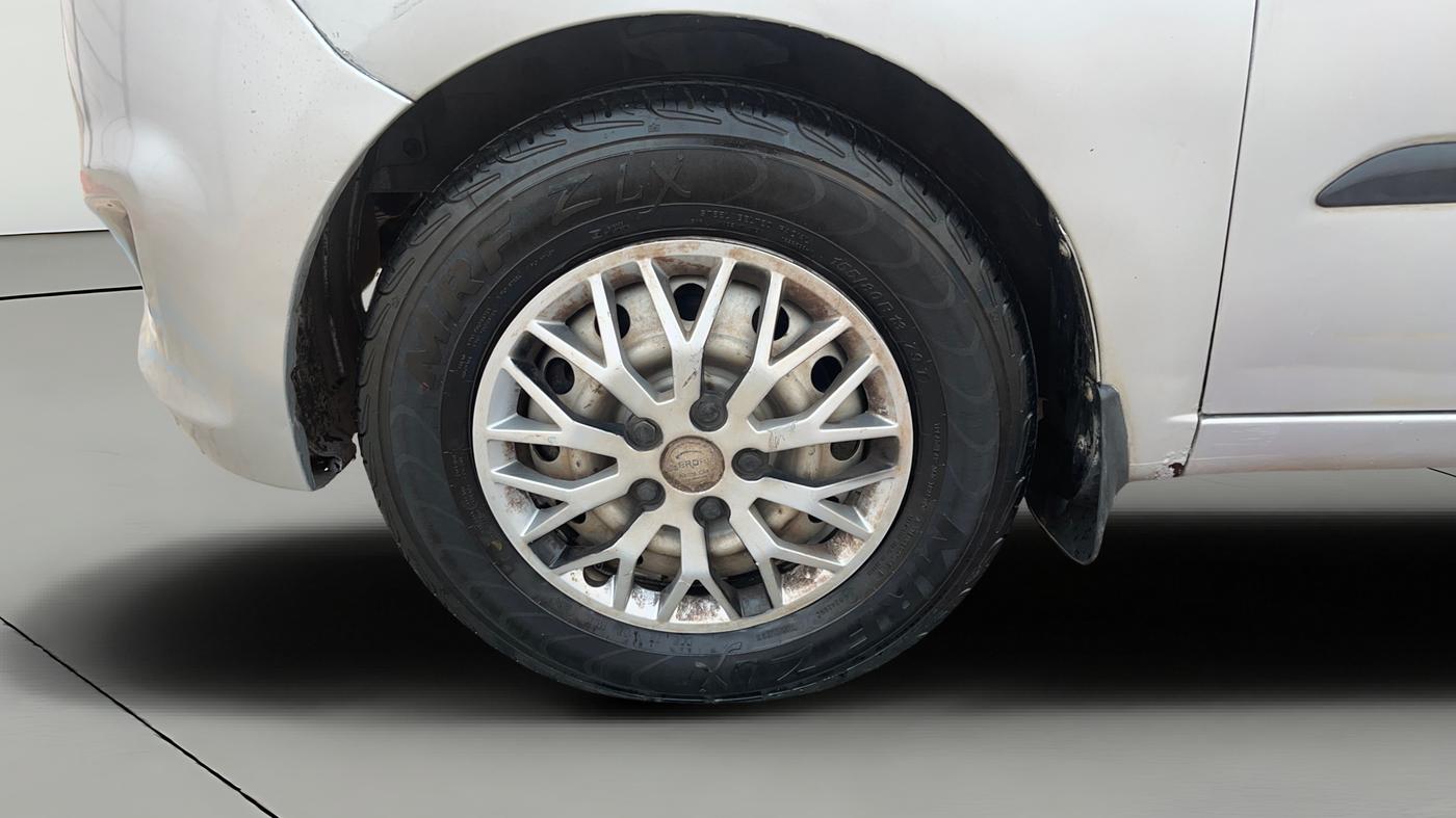 2012 Hyundai i10 ERA 1.1, Petrol, Manual, 97,752 km, Left Front Wheel