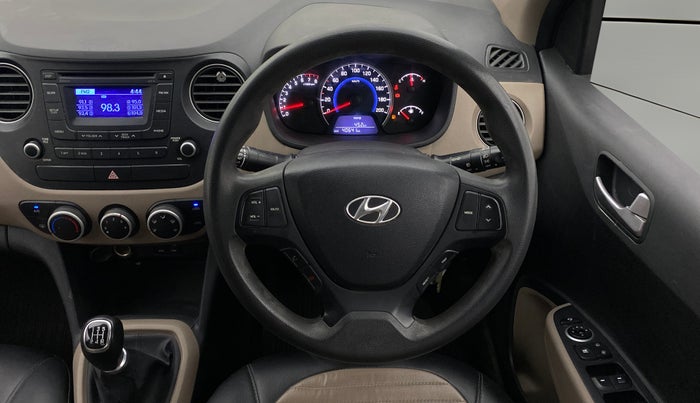 2015 Hyundai Grand i10 SPORTZ 1.2 KAPPA VTVT, Petrol, Manual, 40,594 km, Steering Wheel Close Up