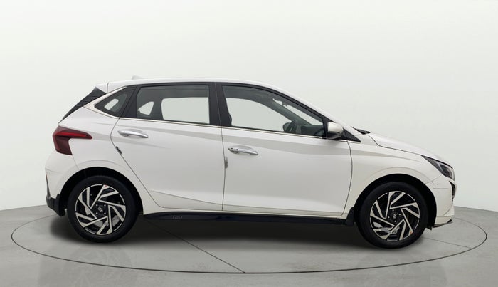 2024 Hyundai NEW I20 ASTA 1.2 MT, Petrol, Manual, 30,000 km, Right Side View