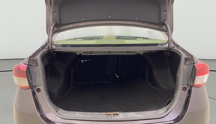 2018 Toyota YARIS G MT, Petrol, Manual, 51,312 km, Boot Open Zoomed View