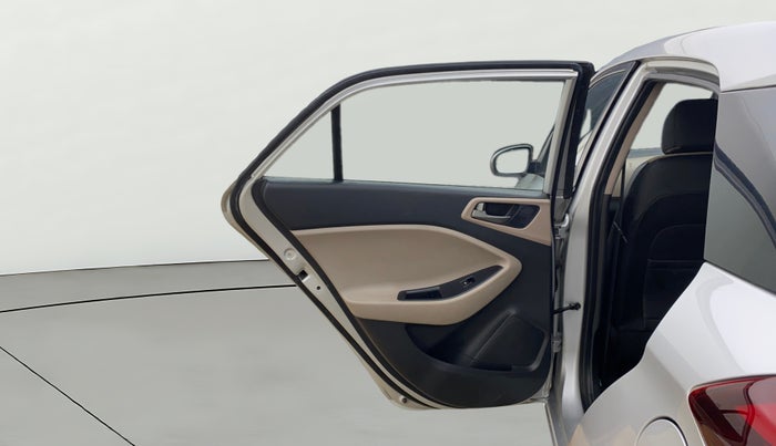 2017 Hyundai Elite i20 MAGNA EXECUTIVE 1.2, CNG, Manual, 47,316 km, LHS Rear Door