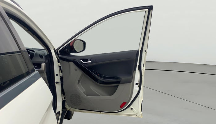 2019 Tata NEXON XZA PLUS PETROL, Petrol, Automatic, 57,075 km, RHS Front Door