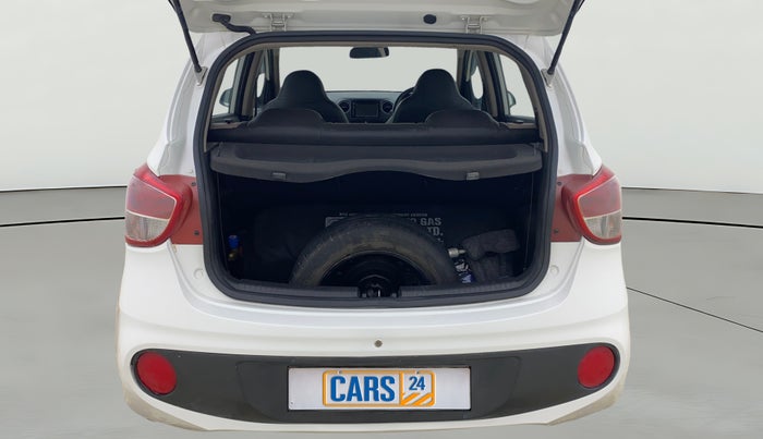 2017 Hyundai Grand i10 MAGNA 1.2 KAPPA VTVT, CNG, Manual, 55,274 km, Boot Open Zoomed View