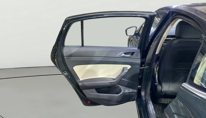 2024 Skoda SLAVIA STYLE 1.0L TSI AT, Petrol, Automatic, 16,234 km, LHS Rear Door