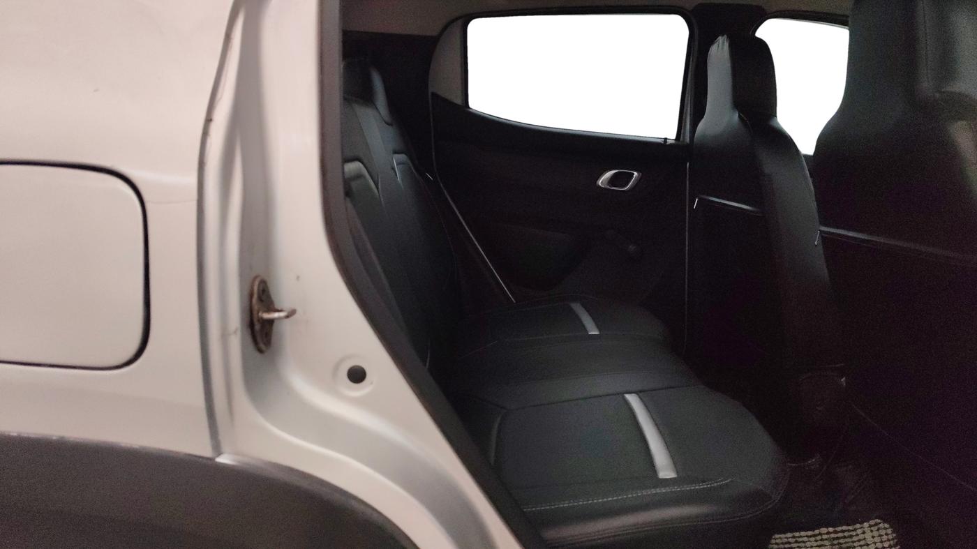 2019 Renault Kwid RXT 1.0 AMT (O), Petrol, Automatic, 55,391 km, Right Side Rear Door Cabin