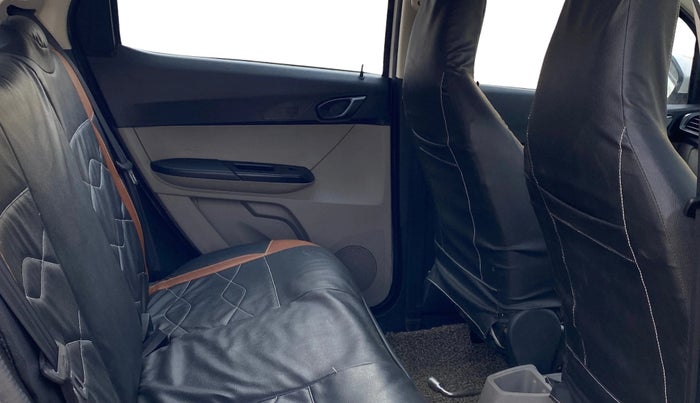 2017 Tata Tiago XT PETROL, Petrol, Manual, 27,057 km, Right Side Rear Door Cabin