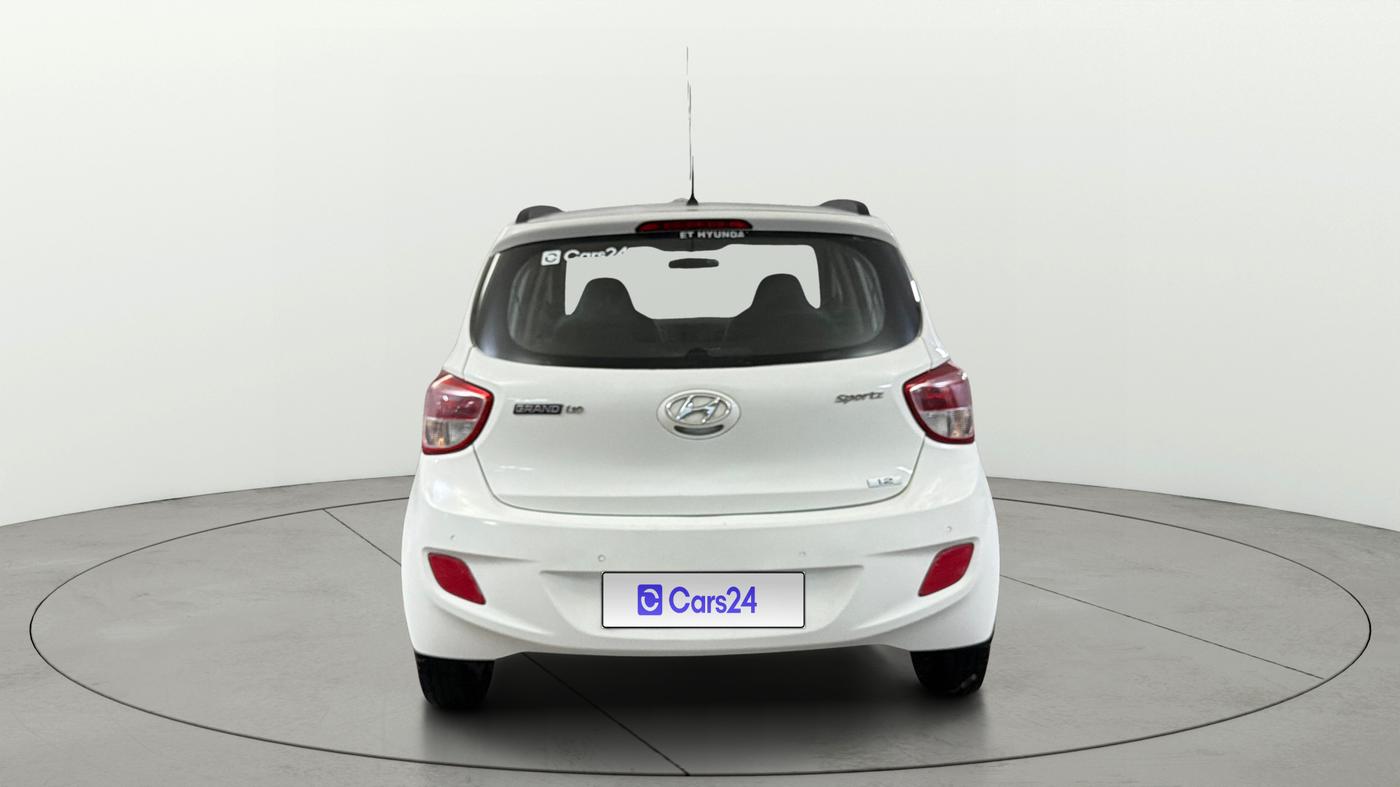 2016 Hyundai Grand i10 SPORTZ 1.2 KAPPA VTVT, Petrol, Manual, 77,669 km, Back/Rear