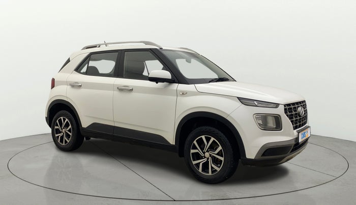 2020 Hyundai VENUE S 1.2, Petrol, Manual, 68,014 km, Right Front Diagonal