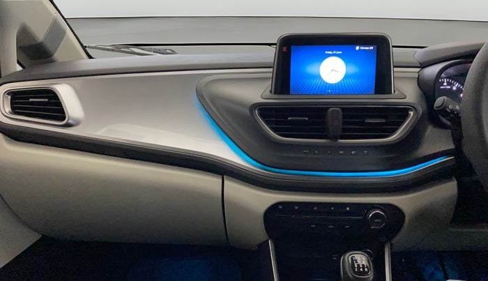 2021 Tata ALTROZ XZ PETROL, Petrol, Manual, 8,394 km, Air Conditioner