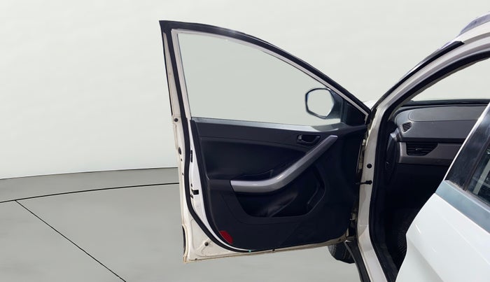 2022 Tata NEXON XM PETROL, Petrol, Manual, 66,589 km, LHS Front Door