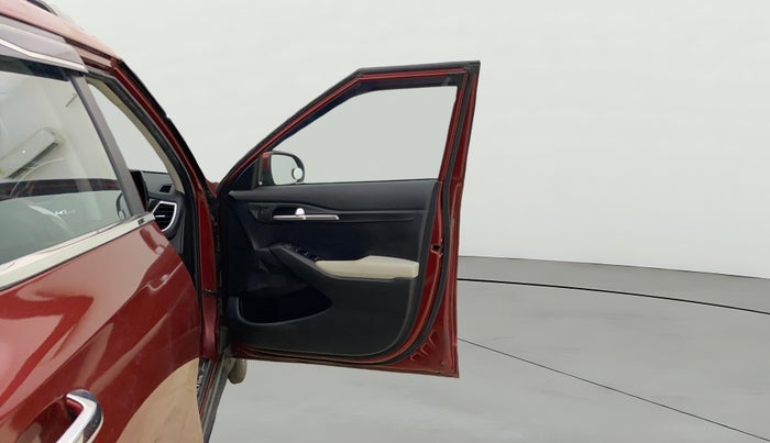 2022 KIA SELTOS HTK PLUS 1.5 IMT, Petrol, Manual, 94,252 km, RHS Front Door