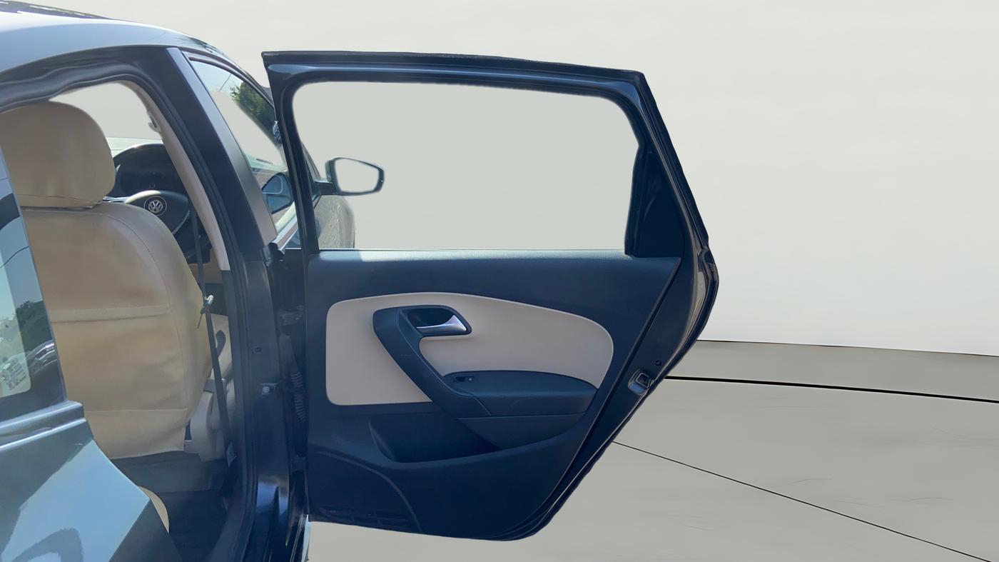 2018 Volkswagen Ameo HIGHLINE PLUS 1.5L AT 16 ALLOY, Diesel, Automatic, 87,218 km, RHS Rear Door