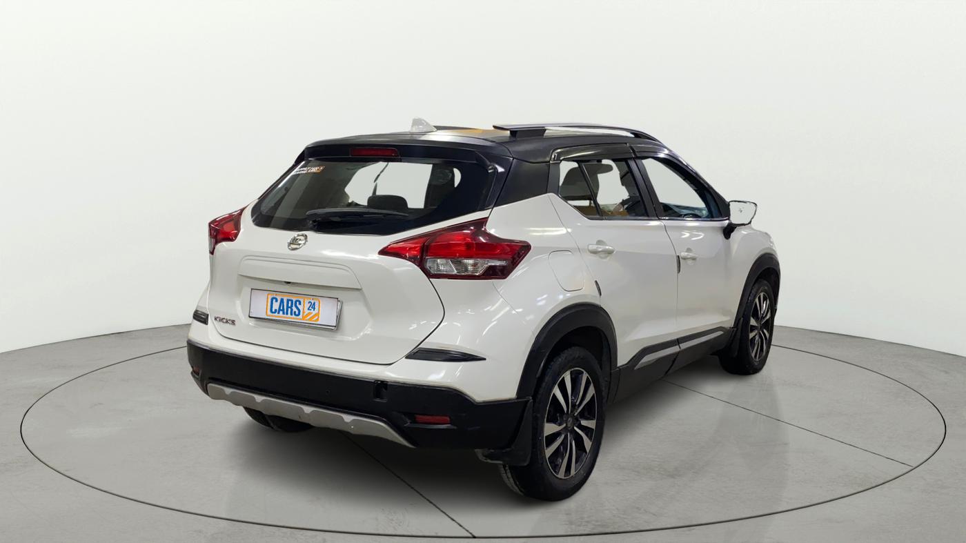 2021 Nissan Kicks XV 1.5, CNG, Manual, 60,508 km, Right Back Diagonal